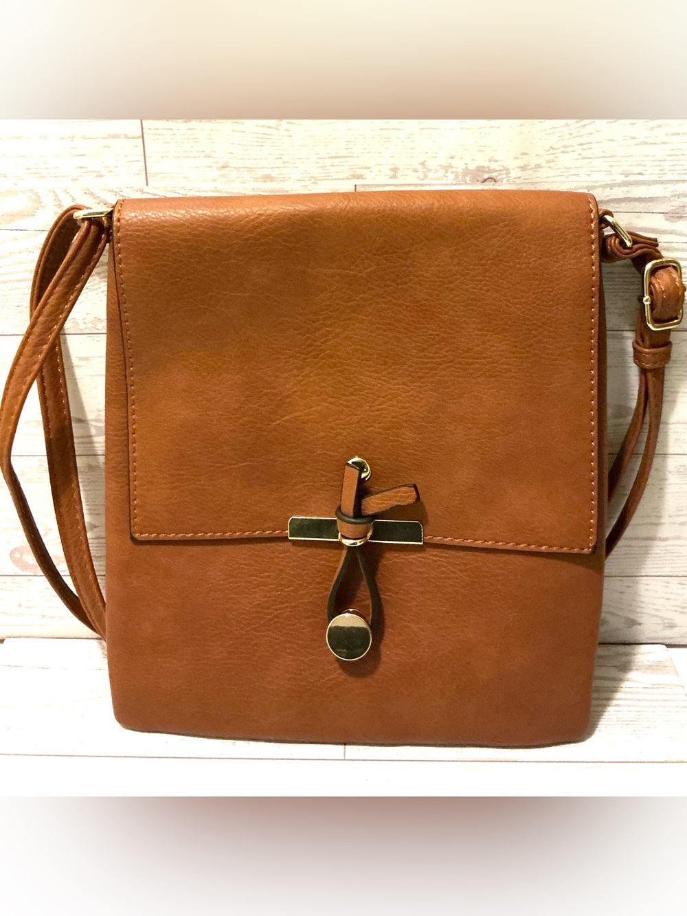 Classic Beautiful Brown Crossbody Bag - Women